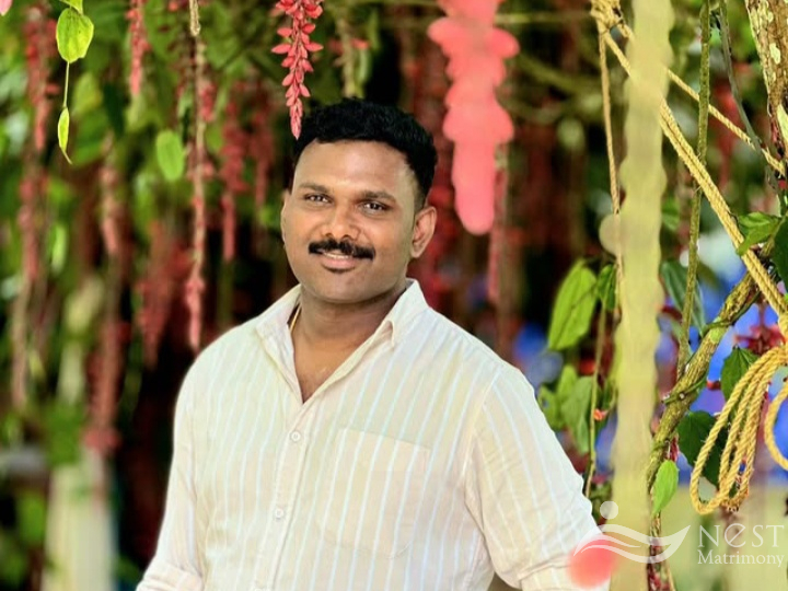 MUKESH VASU